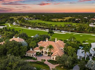 Breathtaking Views of the First Hole at the Old Marsh Golf Club