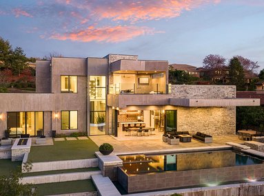 Architectural Masterpiece of Modern Luxury!