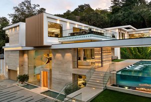  VILLA ANAHID -- A Stunning New Glamorous Home