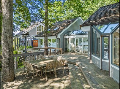 Waterfront Luxury Estate with 1,147 ft of Shoreline