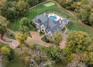 Spacious Luxury in the Heart of Forest Hills