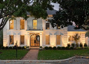 Peaceful, Private Estate in the Green Hills Neighborhood of Abbottsford