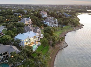  Ultra-Modern Lakefront Estate