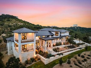 Hilltop Residence In The Elite Gated Community Of The Canyons At Scenic Loop