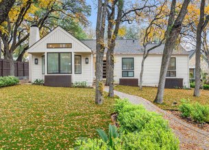 Light-filled Transitional living in the Heart of Tarrytown