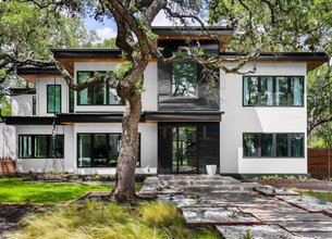 Exceptional Contemporary Residence