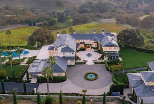 A Landmark 100-Acre Estate Set in Prestigious Alamo