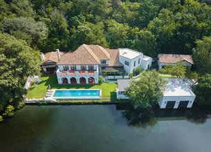 Villa Serena on Lake Austin | A Waterfront Sanctuary