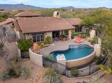Desert Elegance On 3/4-Acre