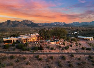 Hilltop Equestrian Estate | Goldfield Ranch