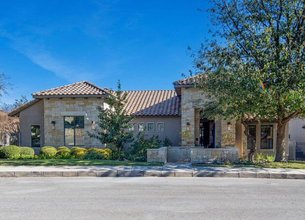 Architectural Elegance on 1.31 Acres in Palacios at Cibolo Canyons
