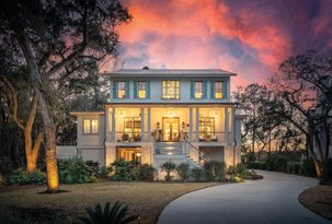 Expansive Marsh and Tidal Creek Views in Kiawah River