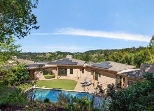 Stunning Contemporary Home On A Prestigious Orinda Cul-De-Sac