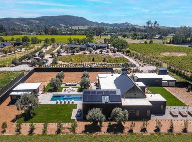 Chic Wine Country Living