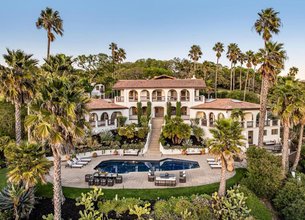 An Incomparable Wine Country Estate