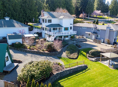 Exceptional Waterfront Homestead