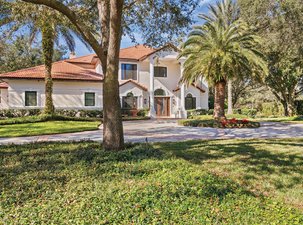 Executive Estate Located inm Avila Golf and Country Club