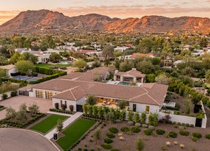 Contemporary Luxury with Camelback Views