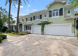 Exquisite Deepwater Estate With Unprecedented Views