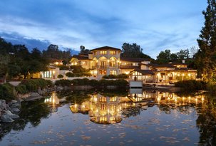 48 ACRES OF DISTINCTION