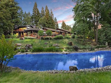 Luxury on Retreat