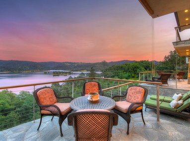 Loomis Lake Front Living