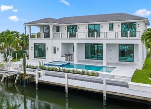 Waterfront New Construction!