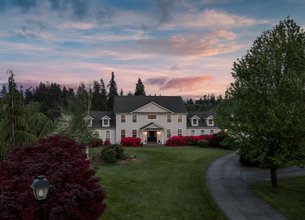 Quintessential Rolling-Hill Estate
