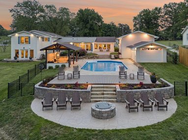 Timeless Lake Living On Old Hickory