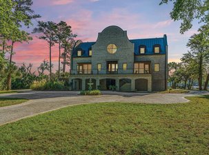 DEEPWATER MASTERPIECE AWAITS at Exclusive Bailey Island Club!! 