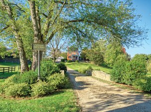 The William Smith House, Circa 1813 | 40 Acres