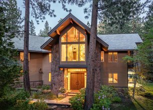 Private East Shore Forest Retreat