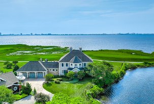 Sweeping Panoramic Views on Lighthouse Sound