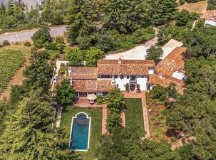 A Vineyard Estate Of Architectural Distinction