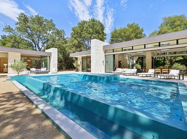 Modern Resort-Caliber Living In Portola Valley
