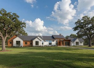 The Coves at Lake Travis | Single-Story Estate with Boat Slip to Be Built