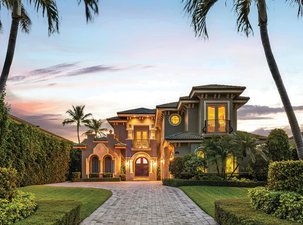 Extraordinary Waterfront Estate with Widewater and Sunset Views