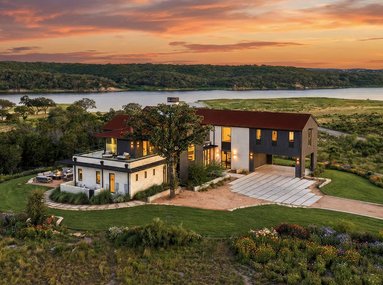 Lake Travis Luxury With Room To Breathe