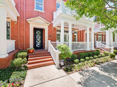 Southlake Town Square Luxury With Effortless Lock-And-Leave Living