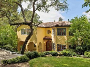 Iconic Lake Cascade Residence