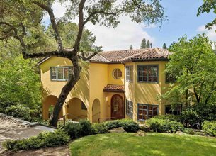 Iconic Lake Cascade Residence