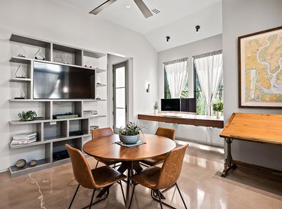 Luxury Living in Mount Pleasant