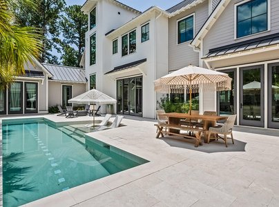 Luxury Living in Mount Pleasant