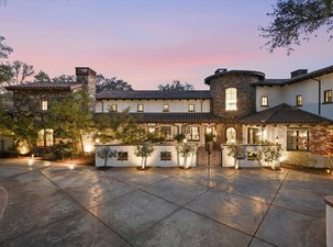 2 Acres In Gated Serrano
