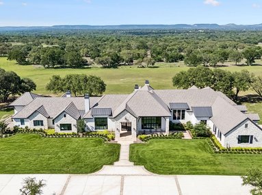 Rolling Oaks Ranch: The Pinnacle of Private Estate Living