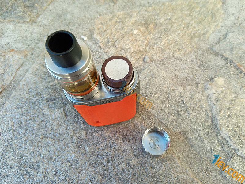 Vaporesso Swag работи с батерия тип 18650