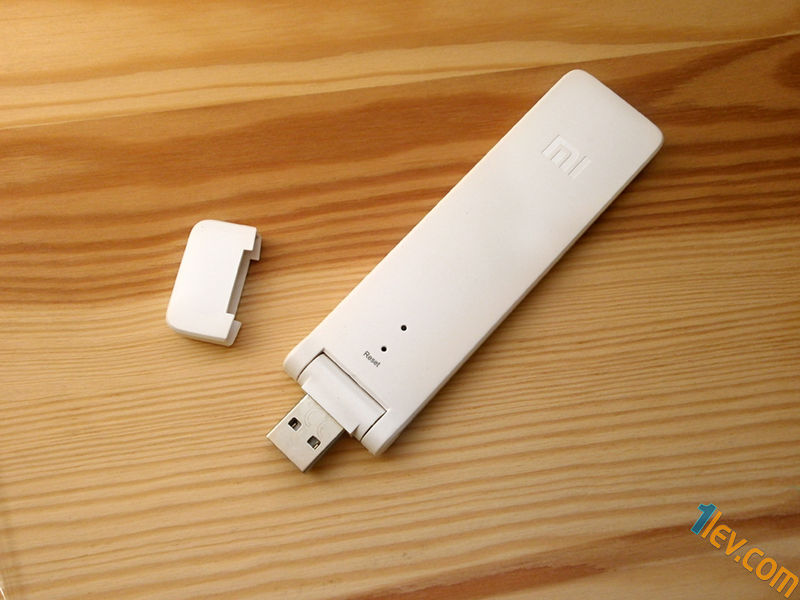 Xiaomi Mi WiFi repeater 2 - ревю, информация, цена, мнения
