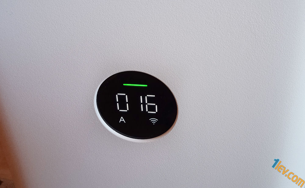 екран на Xiaomi Mi Air Purifier 3C - пречиствател на въздуха
