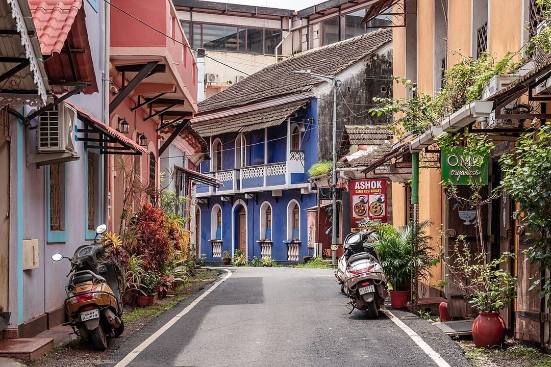 Heritage Walking Tour of Fontainhas & Sao Tome, Goa