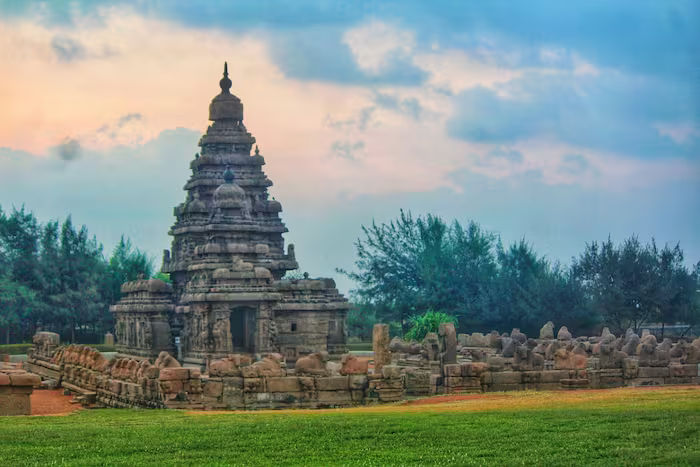Arrive Chennai → Mahabalipuram